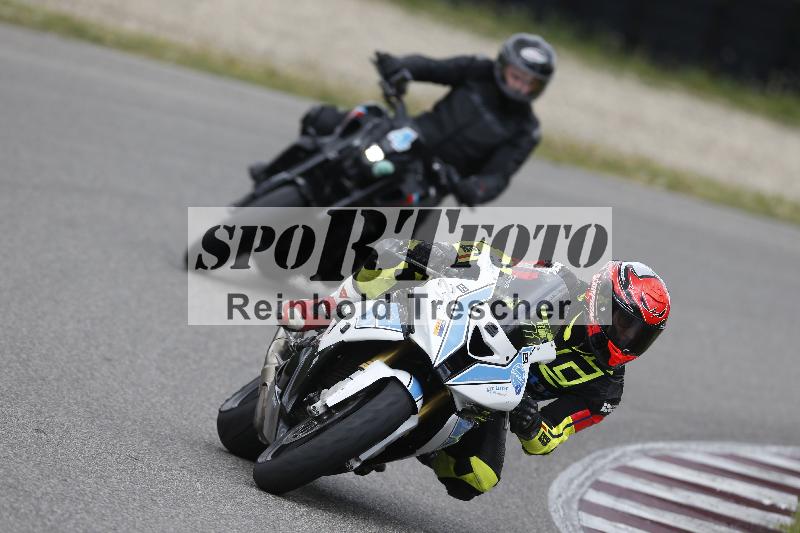 /09 19.04.2026  Caremotion get faster ADR/Gruppe gruen/296